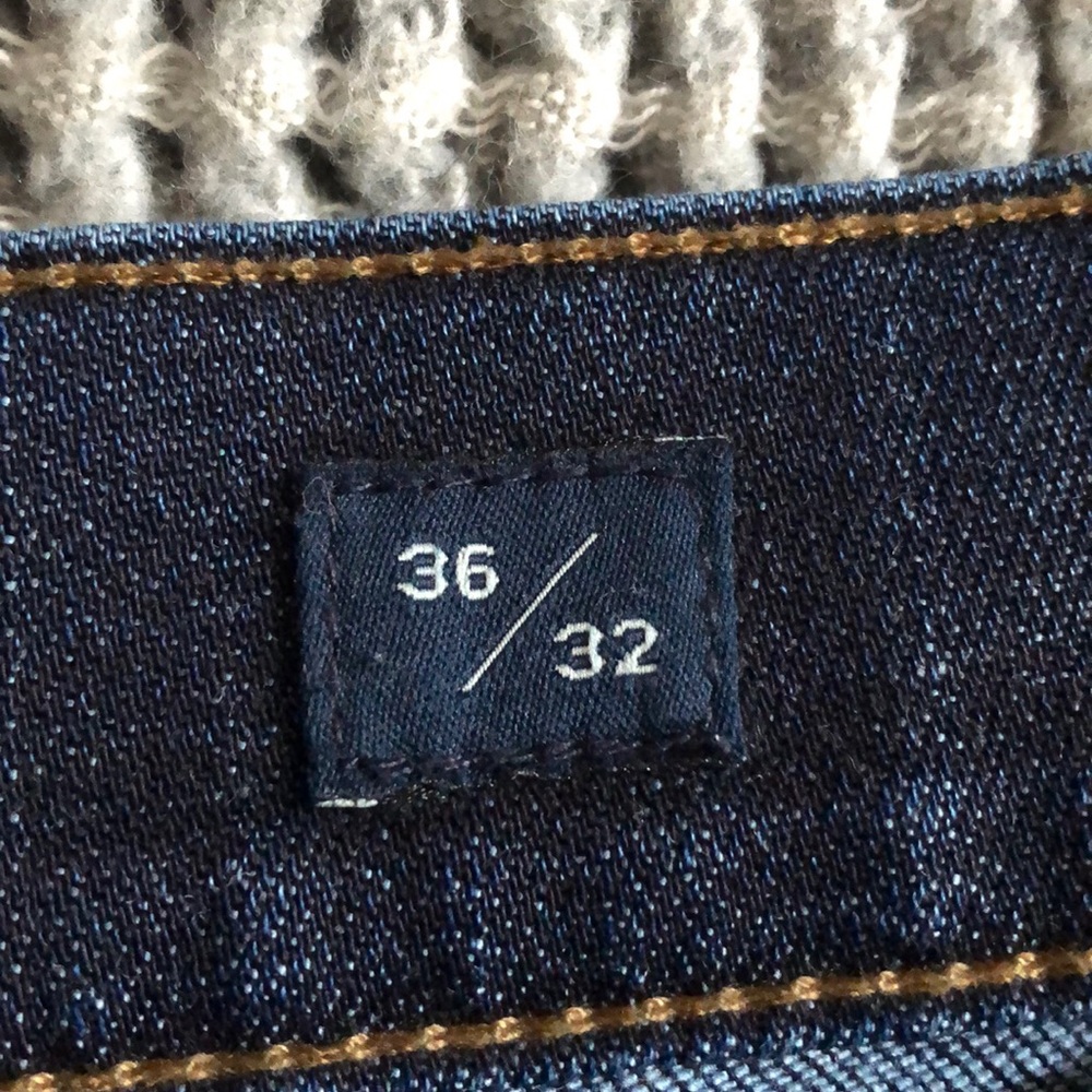 Jeans - Picture 2 of 6